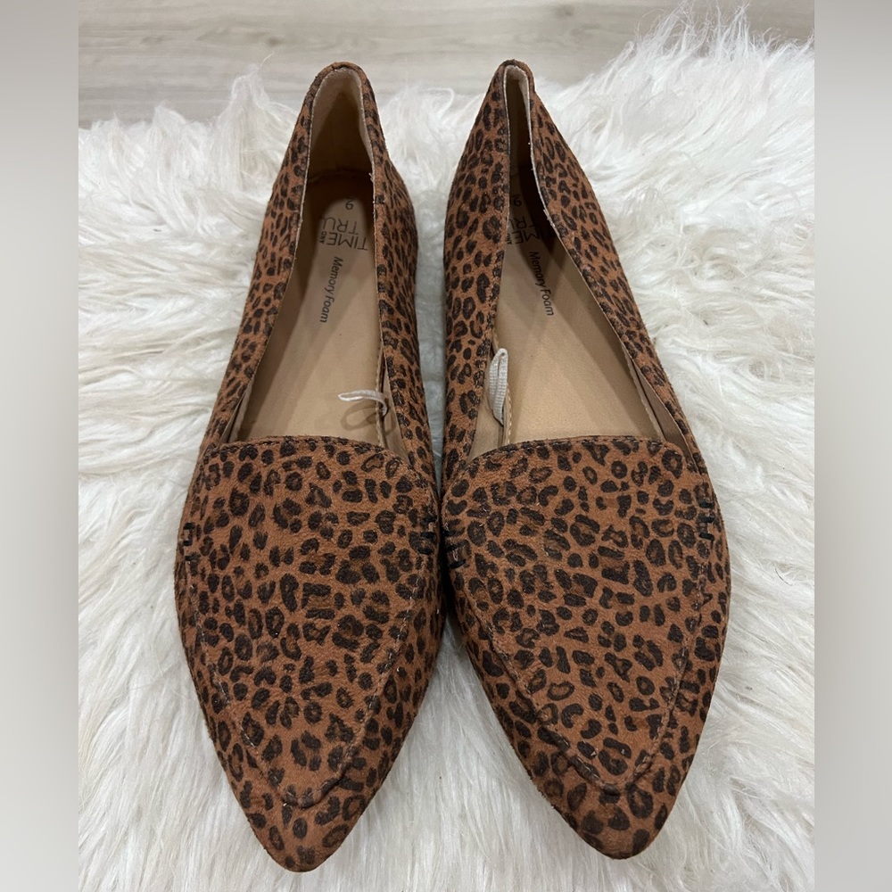 Leopard flats—$10+$5 shipping